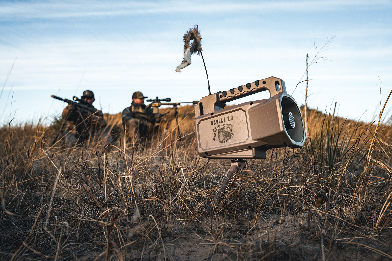 The Complete Guide to Predator Hunting E-Callers: Features, Sounds & Setup