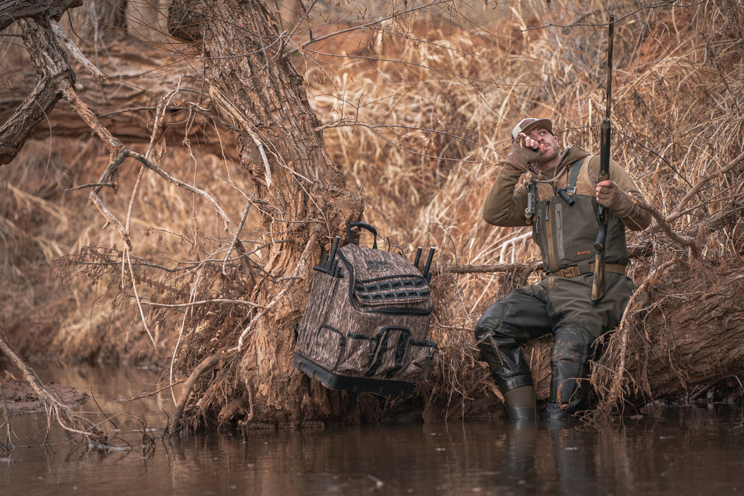 Lucky 4 Slot Motion Backpack - Mossy Oak Bottomland